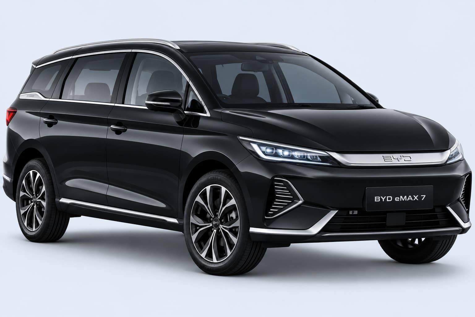 BYD Emax 7